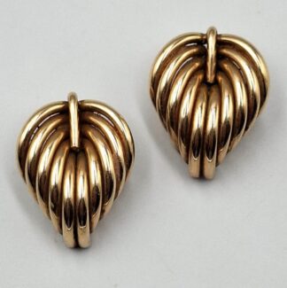 LOT 315 (32985) Est R4000 to R8000 - An Elegant Pair of 9ct Yellow Gold Fluted Dress Earrings