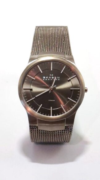 LOT 275 (32980) Est R1000 to R3000 - A Danish Skagen Gent's Stainless Steel Dress Watch