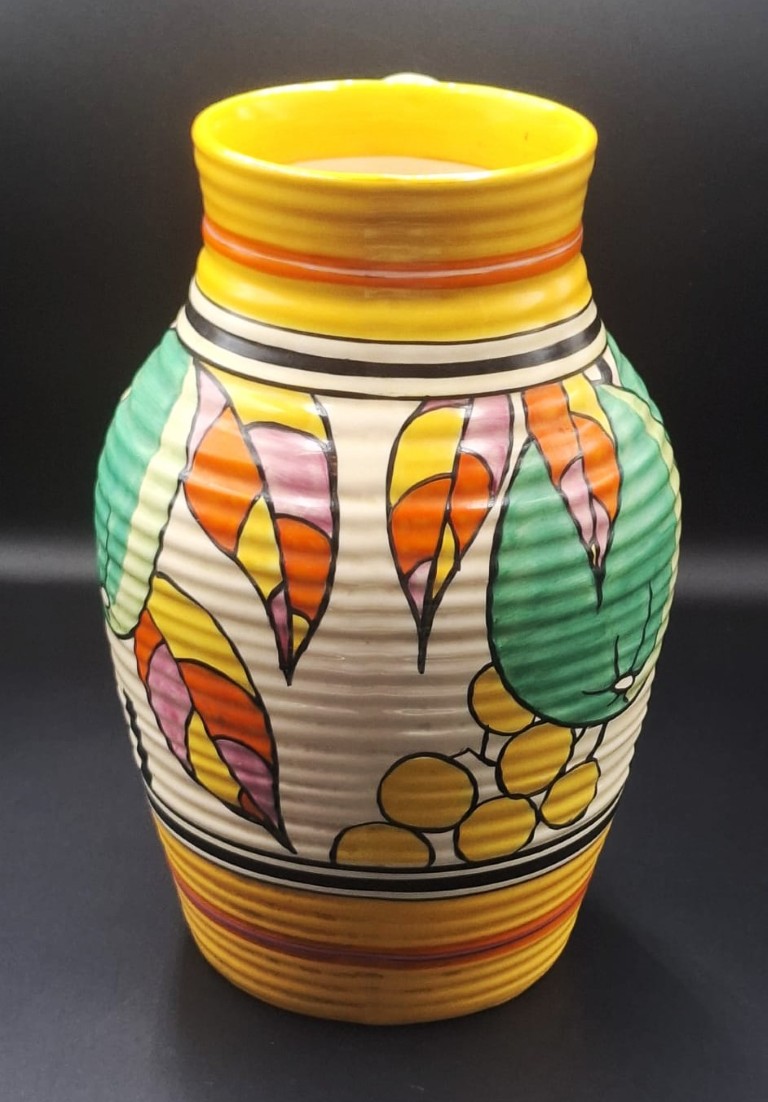LOT 143 (32974) Est R10000 to R30000 – A Rare Avant-garde Clarice Cliff Fantasque hand-painted Bizarre Newport Pottery Glazed Earthenware New Fruit (Green Apples) Lotus Jug circa 1931-1932 - Image 4