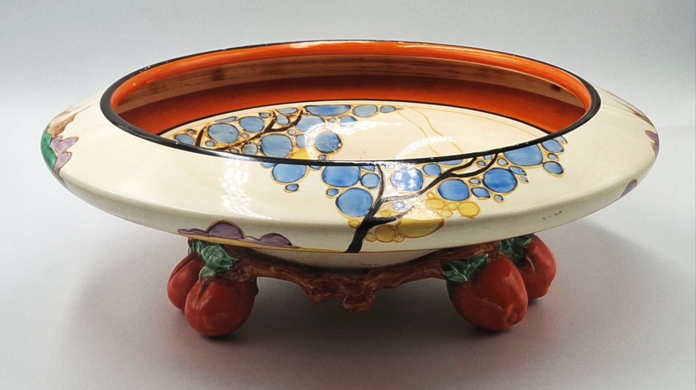LOT 145 (32974) Est R2000 to R4000 – An Unusual Clarice Cliff Fantasque hand-painted Bizarre Newport Pottery Glazed Earthenware 7 Colour Secrets (Blue) footed Floater/Fruit Bowl circa 1933-1937 - Image 2