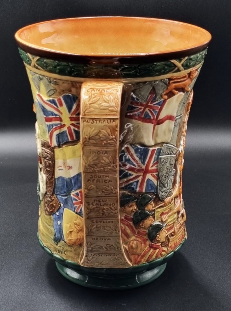 LOT 179 (329072) Est R2000 to R4000 – A Royal Doulton Commemorative The January-December 1936, King Edward VIII Glazed Earthenware Loving Cup, designed by Harry Fenton and Charles Noke - Image 4